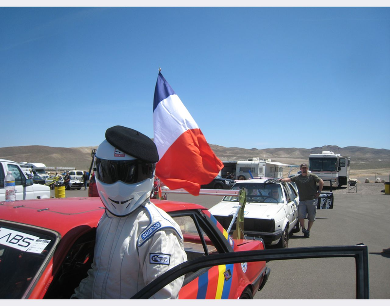 Illustration for article titled Cheaters Busted, Awesome Themes Admired: Tomorrow, We Race!